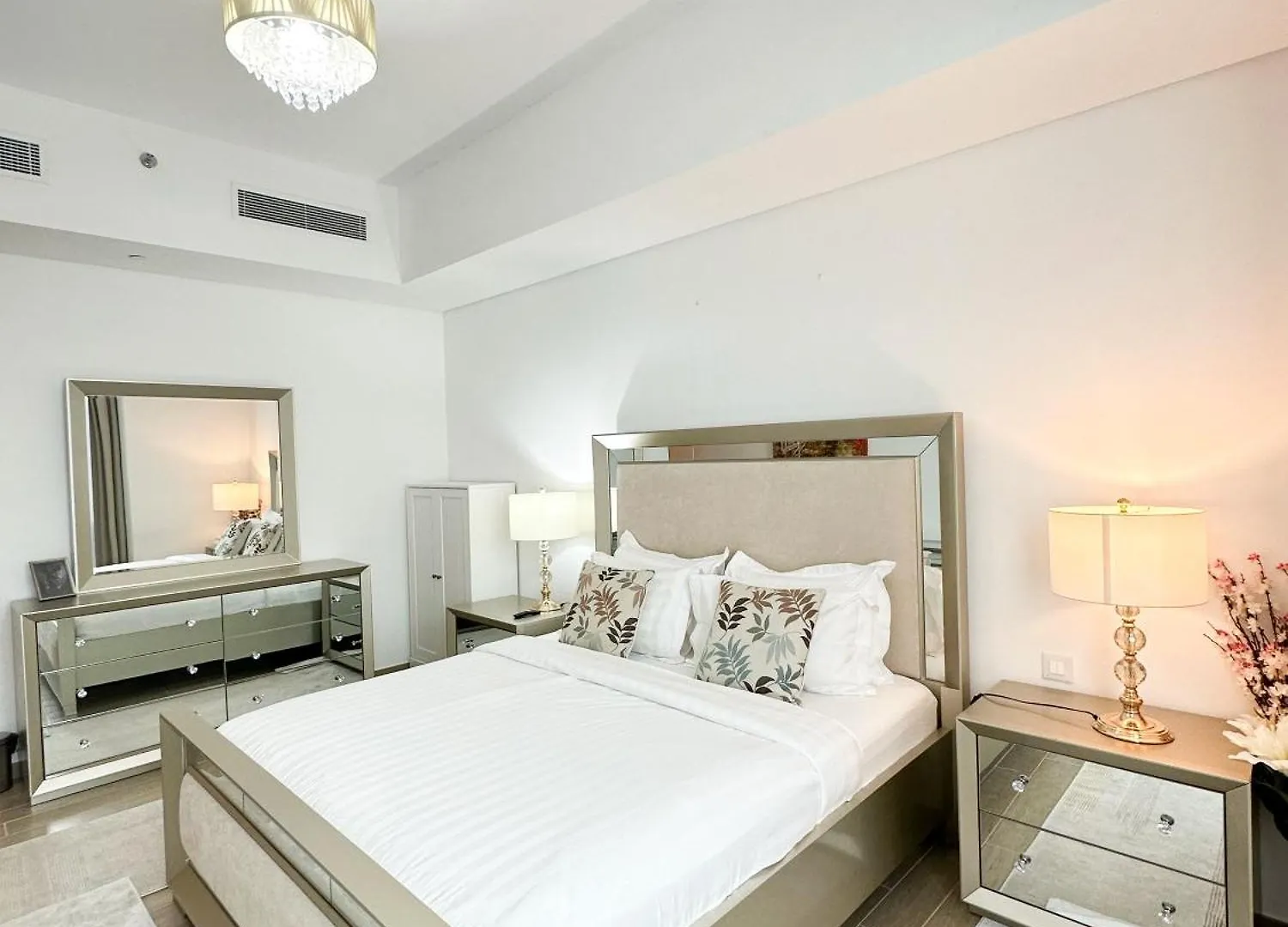 Sophisticated 2Br In Mayan With Golf View 905 Abu Dhabi